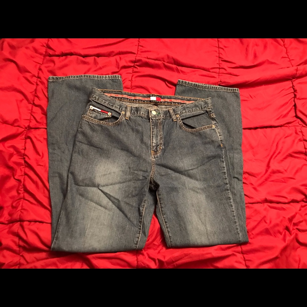 Tommy Hilfiger wide leg jeans circa early 2000’s y2k